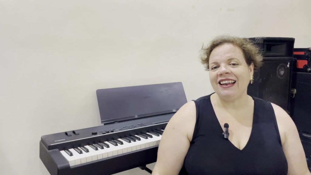 profesora de piano online